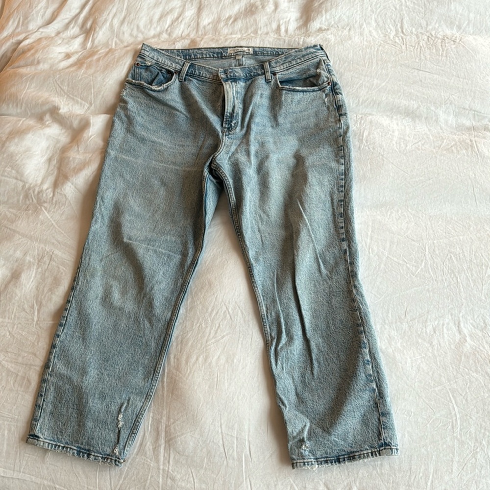 Abercrombie 90s straight ultra high rise curve love